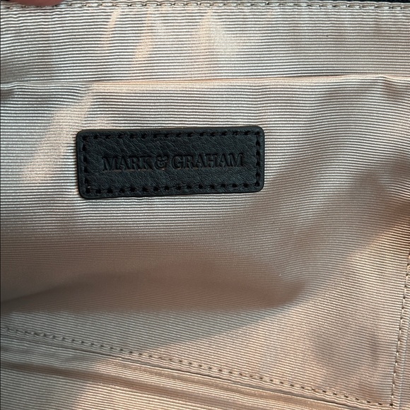 Mark & Graham NWT Commute Zipper Pouch
